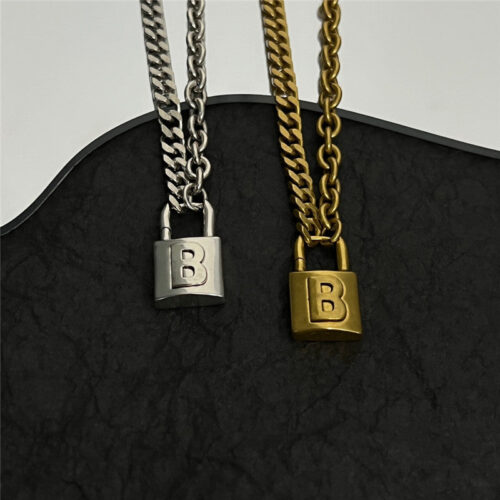 High Quality Luxury Balenciaga Retro Style Simple And Elegant Necklace product detail