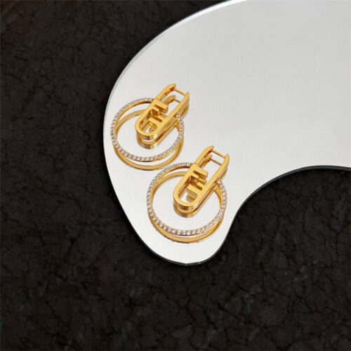 High Quality Luxury Fendi New Simple And Generous Earrings product detail
