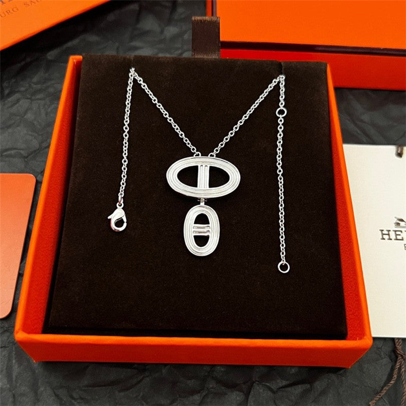 High Quality Luxury Hermes Pig Nose Necklace – Style 51081