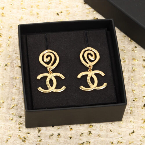 High Quality Luxury Chanel Musical Note Double C Earrings product detail