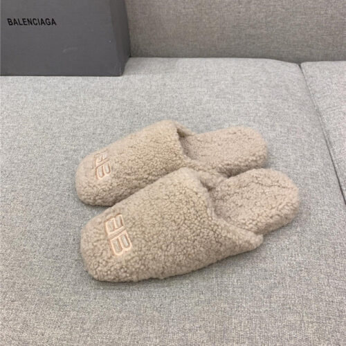 High Quality Luxury Balenciaga Classic Fur Flat Slippers alternate view