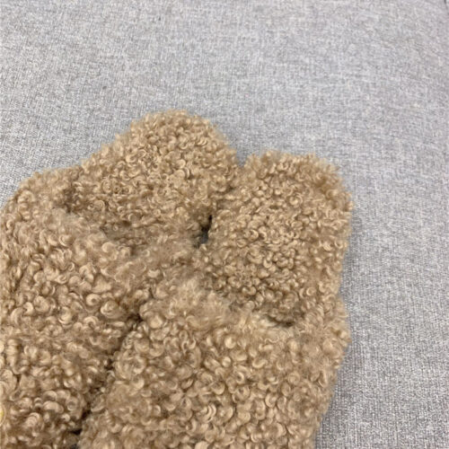 High Quality Luxury Balenciaga Classic Fur Flat Slippers – Style 58755 product detail
