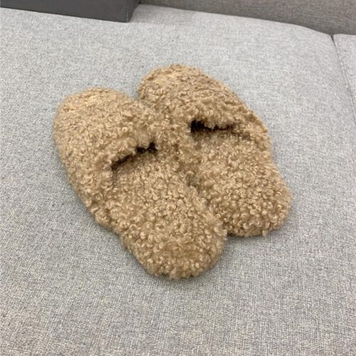 High Quality Luxury Balenciaga Classic Fur Flat Slippers – Style 58755 product detail