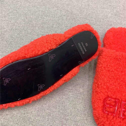 High Quality Luxury Balenciaga Classic Fur Flat Slippers – Style 20899 product detail
