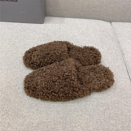 High Quality Luxury Balenciaga Classic Fur Flat Slippers – Style 51971 alternate view