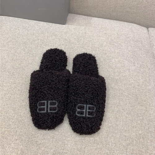 High Quality Luxury Balenciaga Classic Fur Flat Slippers – Style 17507 product detail