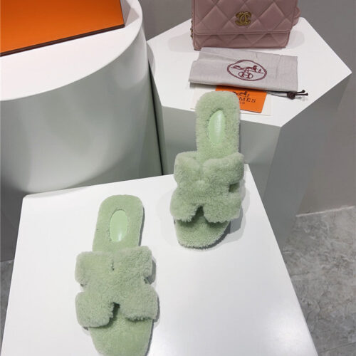 High Quality Luxury Hermes H Drags Autumn And Winter Style Flat Bottom Hair Drag – Style 96419 alternate view