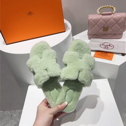 High Quality Luxury Hermes H Drags Autumn And Winter Style Flat Bottom Hair Drag – Style 96419 product detail