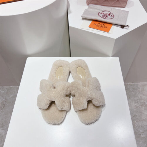 High Quality Luxury Hermes H Drags Autumn And Winter Style Flat Bottom Hair Drag – Style 94723 product detail