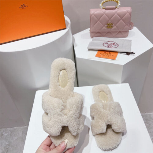 High Quality Luxury Hermes H Drags Autumn And Winter Style Flat Bottom Hair Drag – Style 94723 product detail