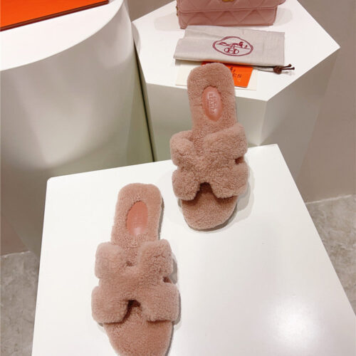 High Quality Luxury Hermes H Drags Autumn And Winter Style Flat Bottom Hair Drag – Style 58563 product detail
