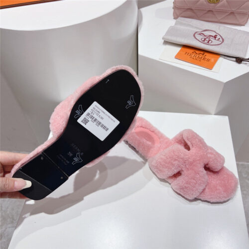 High Quality Luxury Hermes H Drags Autumn And Winter Style Flat Bottom Hair Drag – Style 56867 product detail