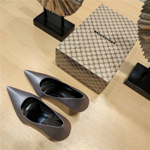 High Quality Luxury Balenciaga Prismatic Triangle Mules Pumps – Style 66979 product detail