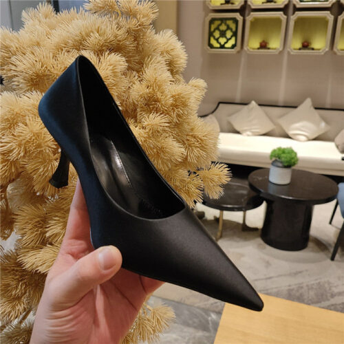High Quality Luxury Balenciaga Prismatic Triangle Mules Pumps – Style 63587 product detail