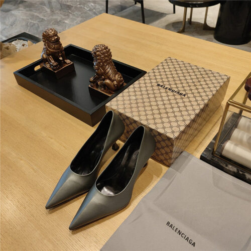 High Quality Luxury Balenciaga Prismatic Triangle Mules Pumps – Style 92963 alternate view