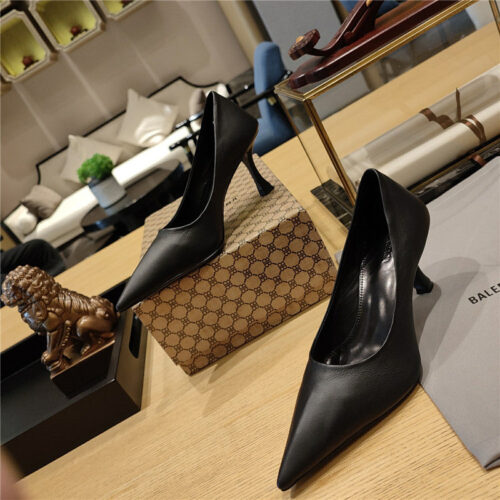 High Quality Luxury Balenciaga Prismatic Triangle Mules Pumps – Style 56803 product detail