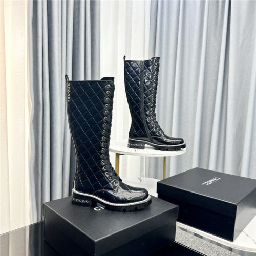 High Quality Luxury Chanel New Martin Boots – Style 86438 alternate view