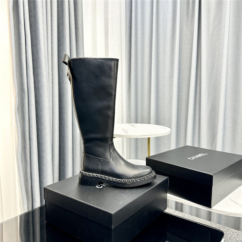 High Quality Luxury Chanel New Martin Boots – Style 00550 product detail