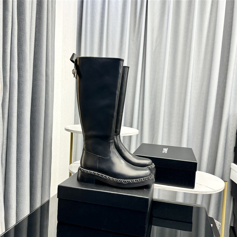 High Quality Luxury Chanel New Martin Boots – Style 00550 product detail