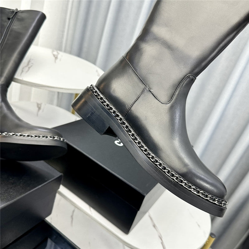 High Quality Luxury Chanel New Martin Boots – Style 00550 product detail