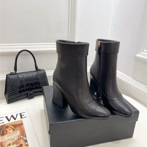 High Quality Luxury Chanel Catwalk Style Pearl Heel Ankle Boots – Style 19814