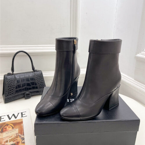 High Quality Luxury Chanel Catwalk Style Pearl Heel Ankle Boots – Style 19814 alternate view