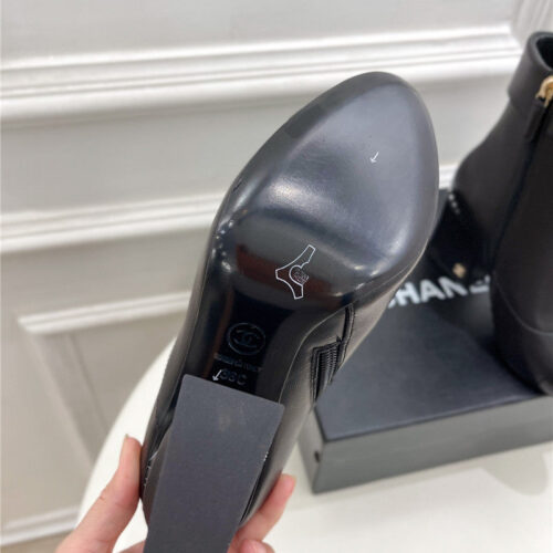 High Quality Luxury Chanel Catwalk Style Pearl Heel Ankle Boots – Style 19814 product detail