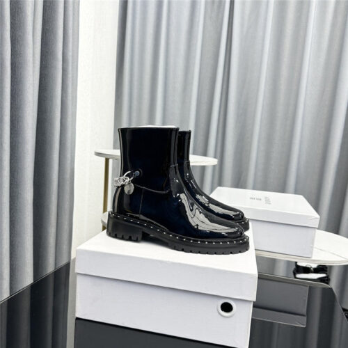 High Quality Luxury Givenchy New Martin Boots – Style 13891 product detail