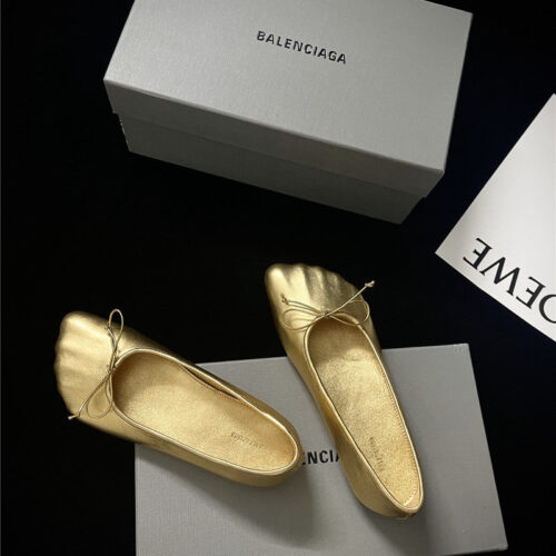High Quality Luxury Balenciaga Fall/Winter Show Toe Ballerinas alternate view
