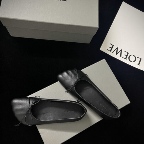 High Quality Luxury Balenciaga Fall/Winter Show Toe Ballerinas – Style 25379 product detail