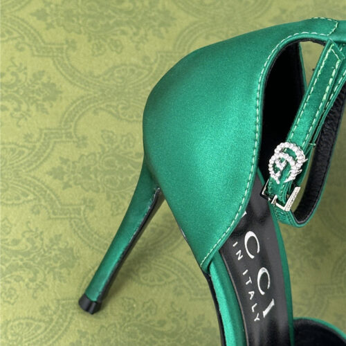 High Quality Luxury Gucci Rhinestone Slippers Sandals – Style 27123 product detail