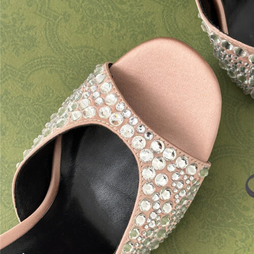 High Quality Luxury Gucci Rhinestone Slippers Sandals – Style 92659 product detail