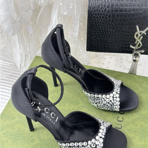 High Quality Luxury Gucci Rhinestone Slippers Sandals – Style 25427