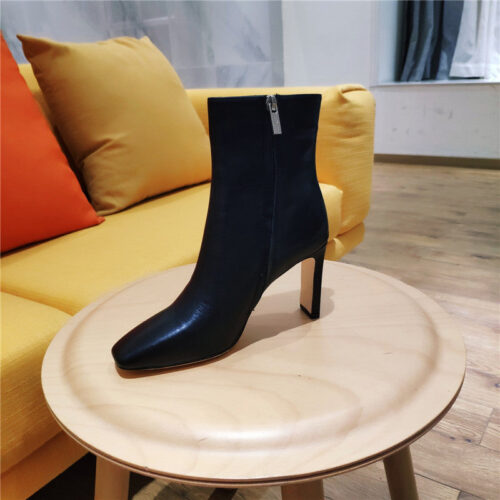 High Quality Luxury Jimmy Choo Signature Jc Buckle Chunky Heel Leather Boots – Style 75447 product detail