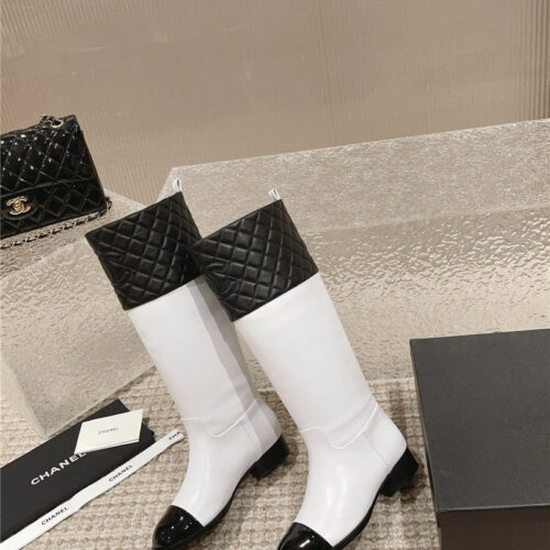 High Quality Luxury Chanel Retro Small Round Toe Stitching Design Boots alternate view