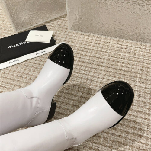 High Quality Luxury Chanel Retro Small Round Toe Stitching Design Boots product detail