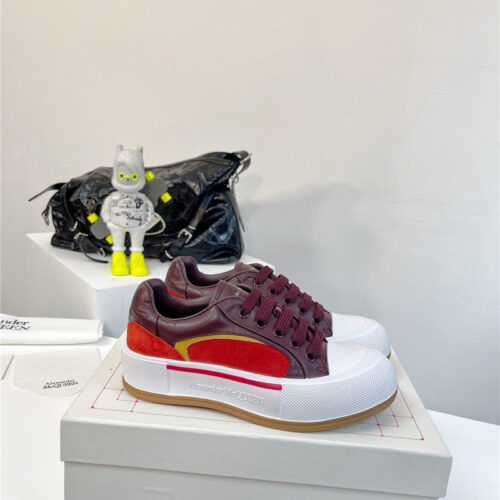 High Quality Luxury Alexander McQueen Retro Sneakers Skate Shoes – Style 58659 product detail