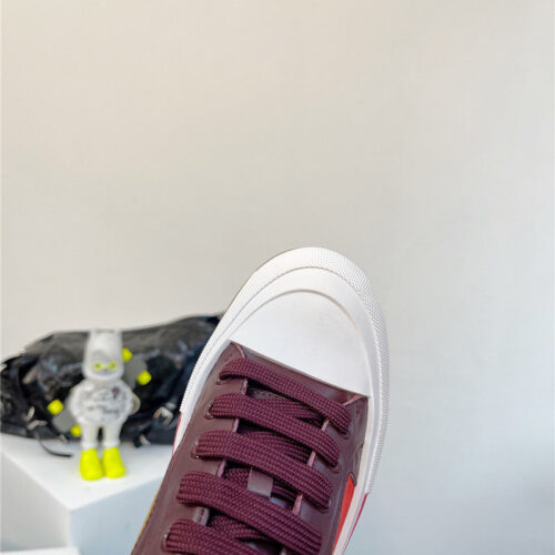 High Quality Luxury Alexander McQueen Retro Sneakers Skate Shoes – Style 58659 product detail