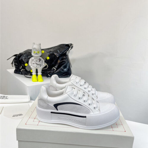 High Quality Luxury Alexander McQueen Retro Sneakers Skate Shoes – Style 56963 product detail