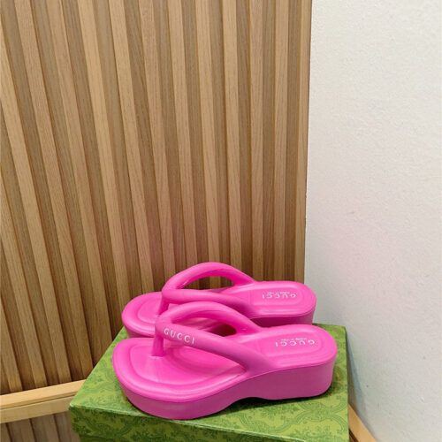 High Quality Luxury Gucci New Thick Bottom Flip Flops – Style 84243