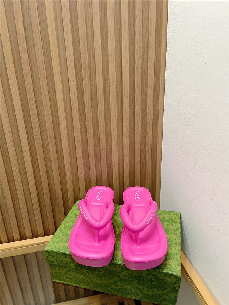 High Quality Luxury Gucci New Thick Bottom Flip Flops – Style 84243 product detail