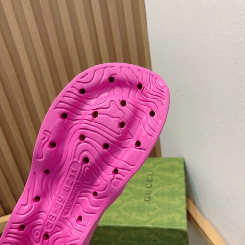 High Quality Luxury Gucci New Thick Bottom Flip Flops – Style 84243 product detail