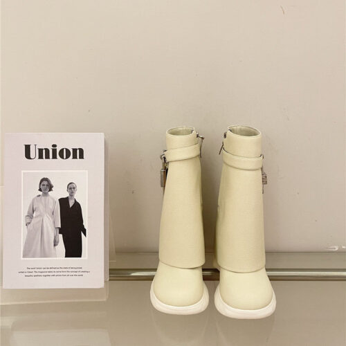 High Quality Luxury Givenchy Autumn/Winter Trendy Shark Boots – Style 38243 product detail