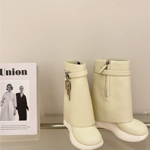 High Quality Luxury Givenchy Autumn/Winter Trendy Shark Boots – Style 38243