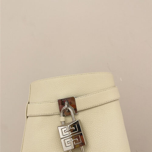 High Quality Luxury Givenchy Autumn/Winter Trendy Shark Boots – Style 38243 product detail