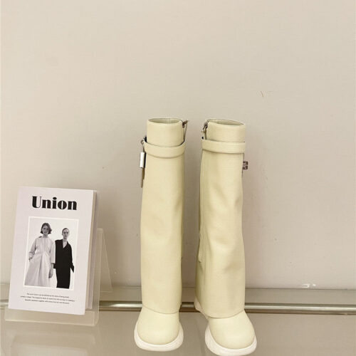 High Quality Luxury Givenchy Autumn/Winter Trendy Shark Boots – Style 96995 alternate view