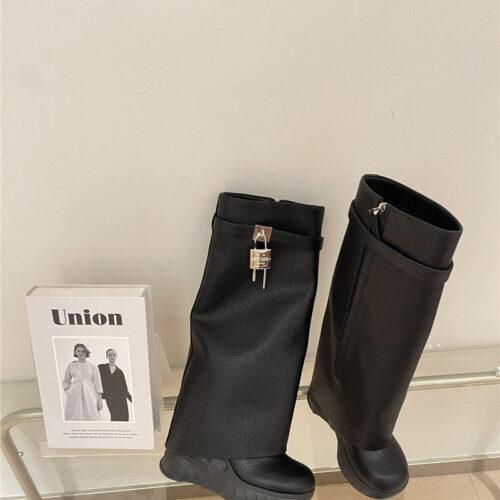High Quality Luxury Givenchy Autumn/Winter Trendy Shark Boots – Style 28067 product detail