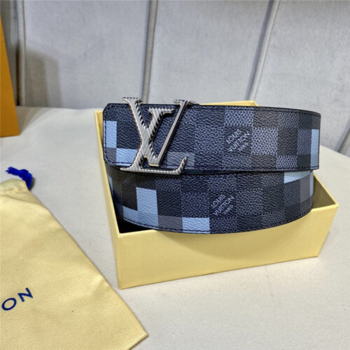 High Quality Luxury Louis Vuitton Reversible Belt – Style 57702 alternate view