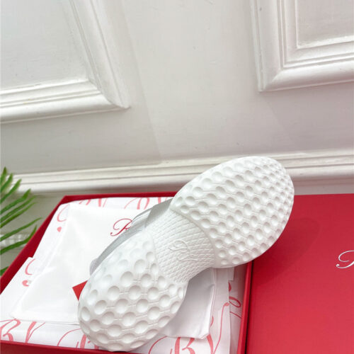 High Quality Luxury Roger Vivier Classic Diamond Buckle Sneakers In Fabric – Style 01044 product detail