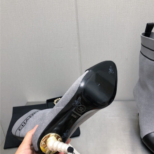 High Quality Luxury Chanel Diamond Double C Buckle Stiletto Boots product detail